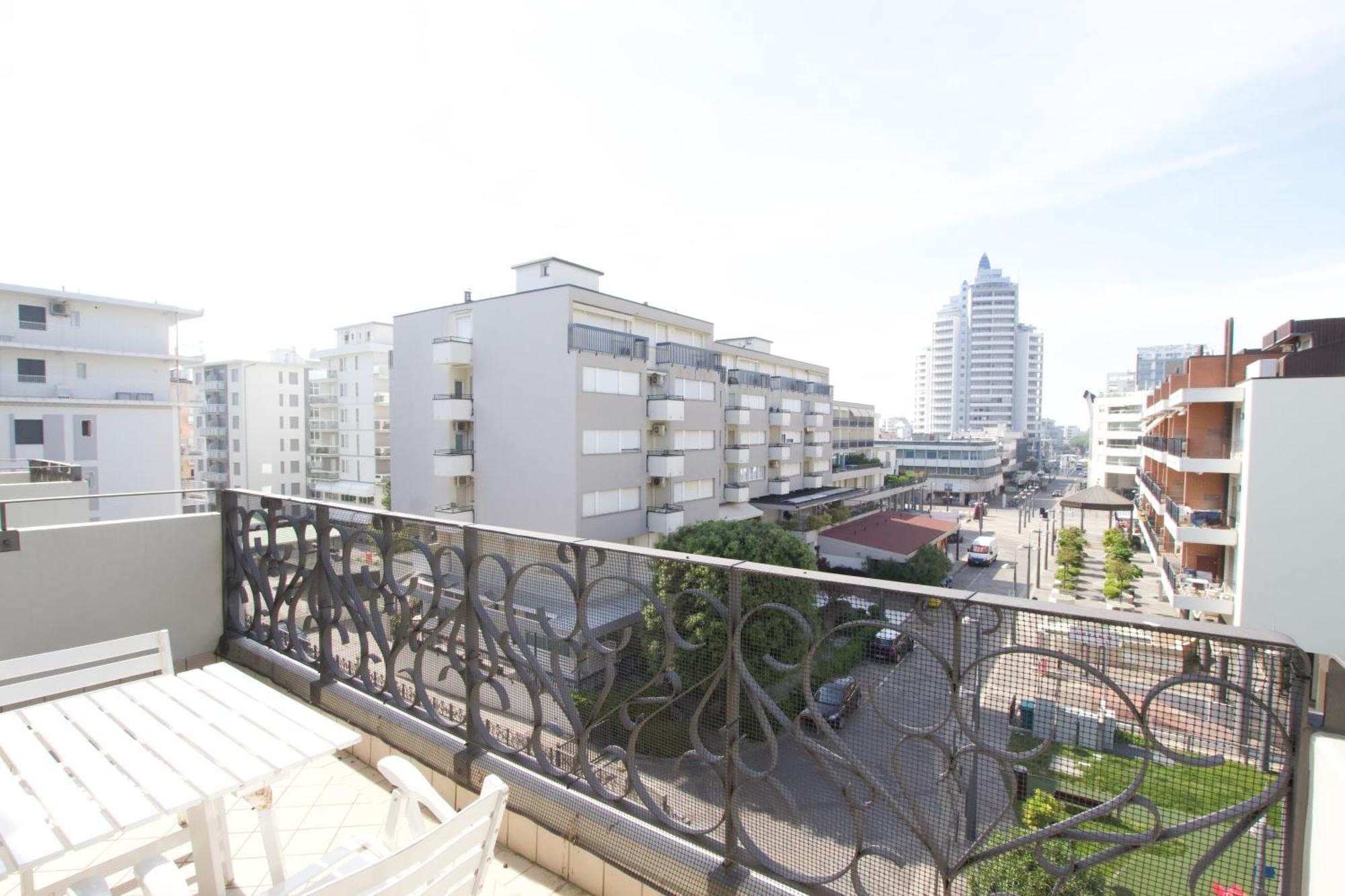 Bagni Miramare - Home Immobiliare Jesolo Buitenkant foto