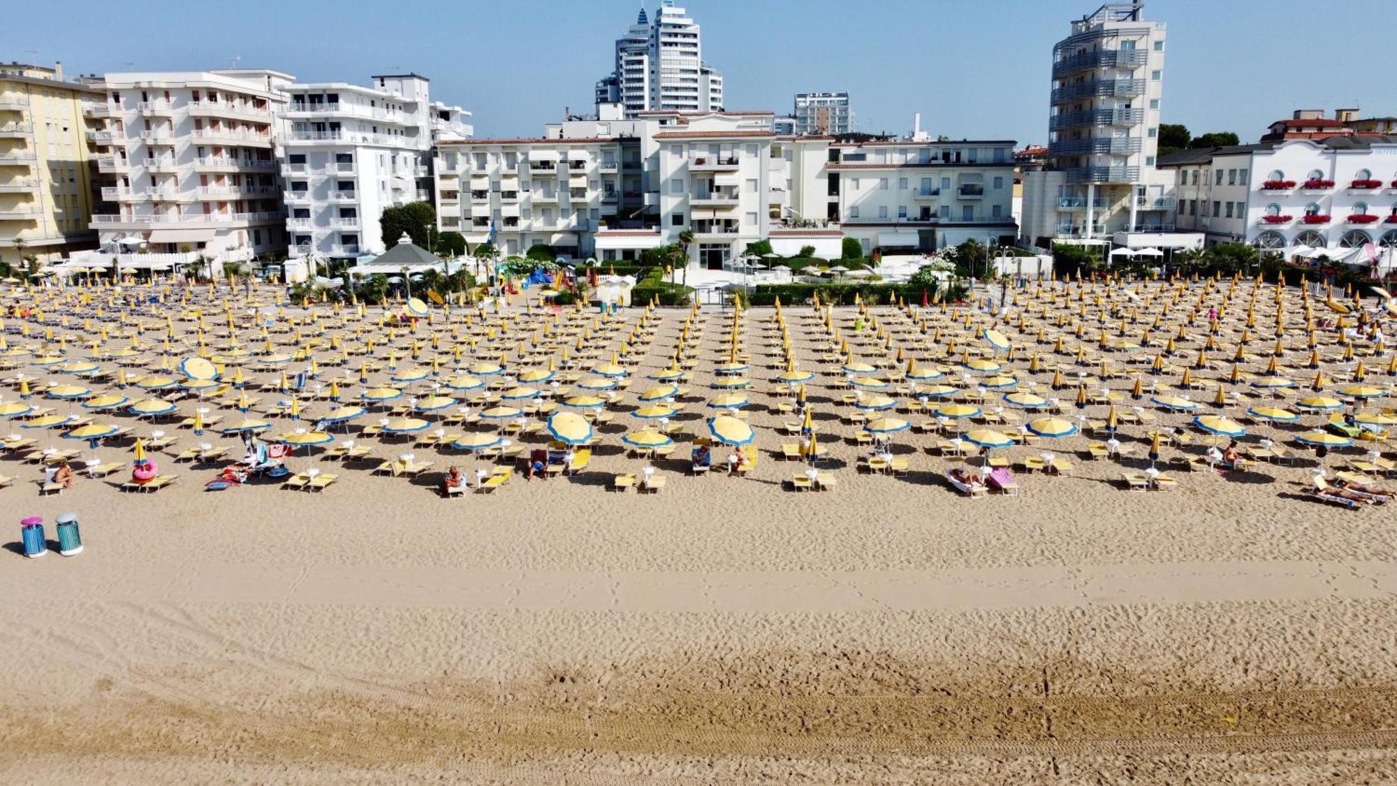 Bagni Miramare - Home Immobiliare Jesolo Buitenkant foto